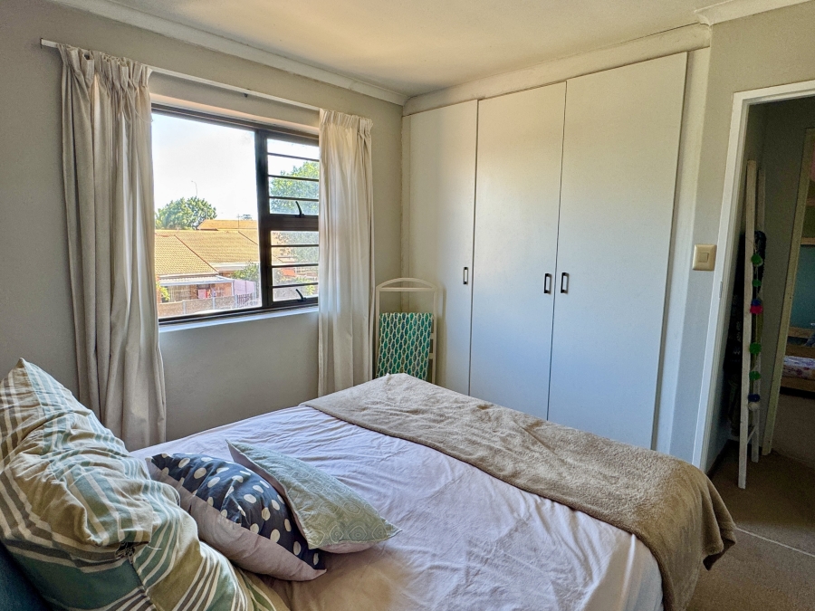 3 Bedroom Property for Sale in Glen Ive Western Cape